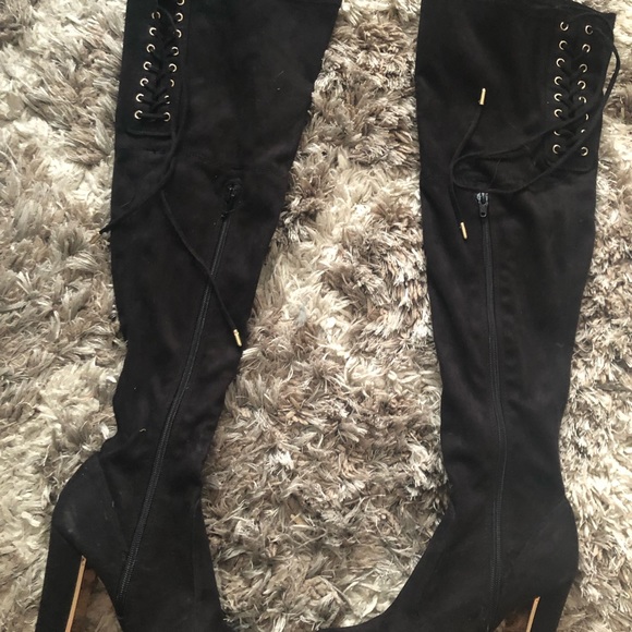 Women black over the knee boots - Picture 2 of 4